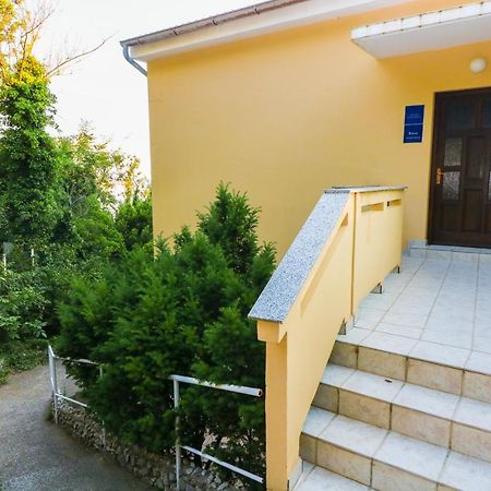 Apartments Ines バスカ エクステリア 写真