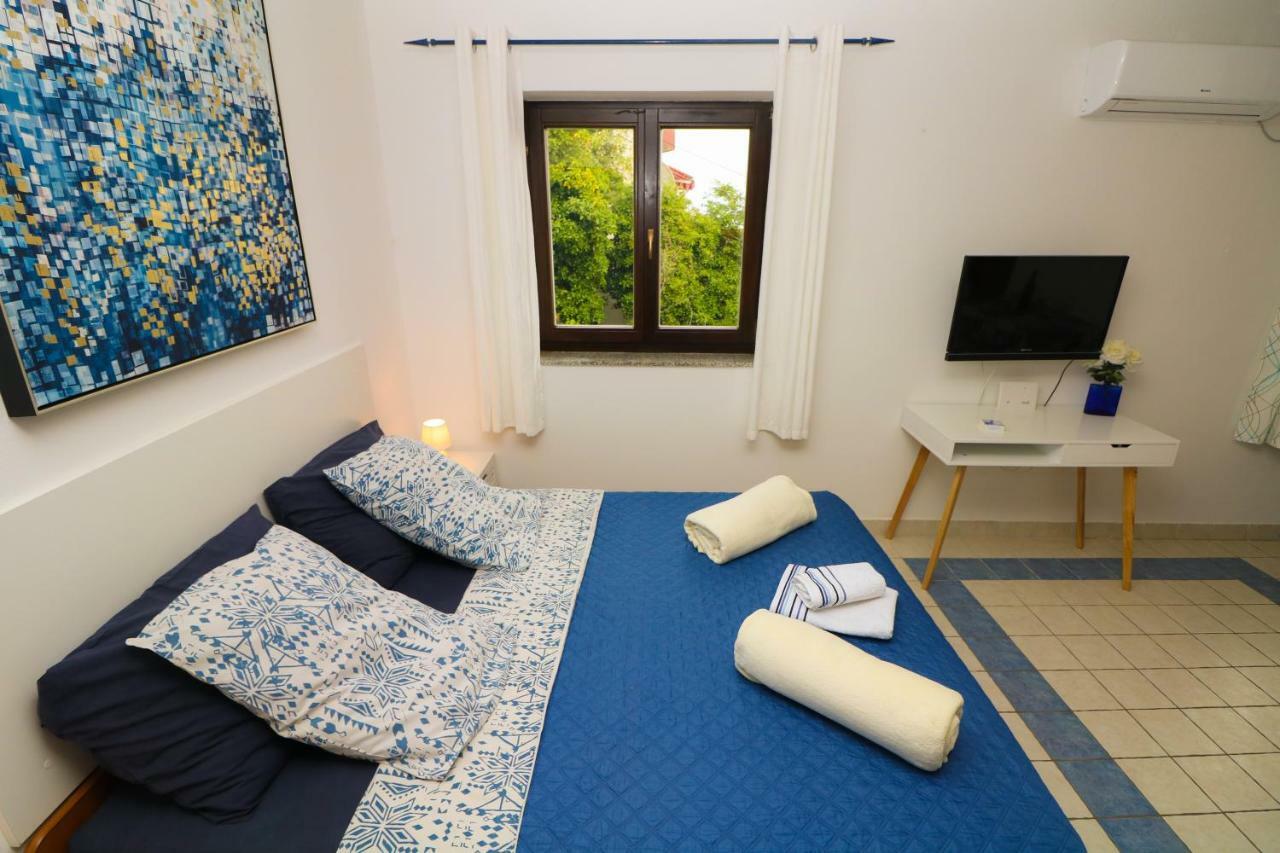 Apartments Ines バスカ エクステリア 写真