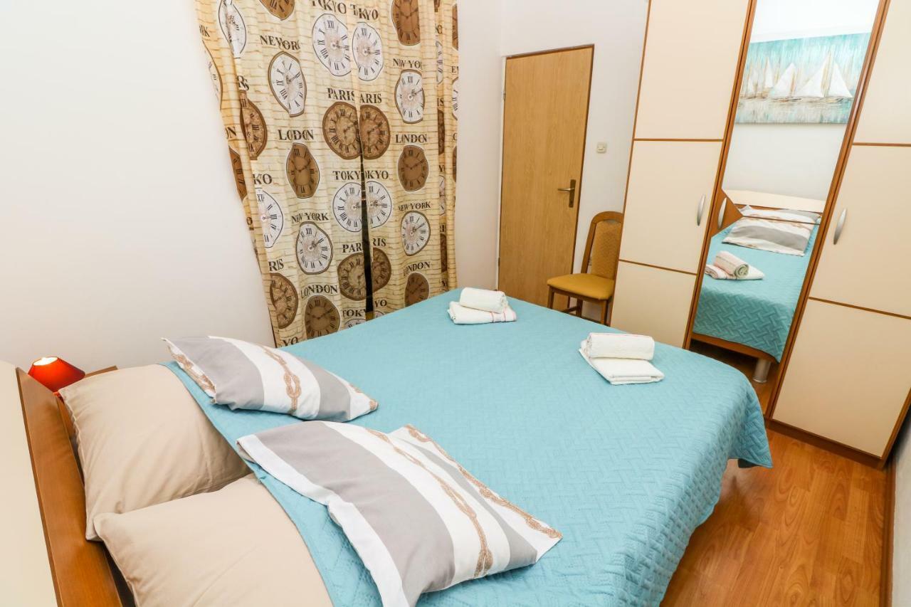 Apartments Ines バスカ エクステリア 写真