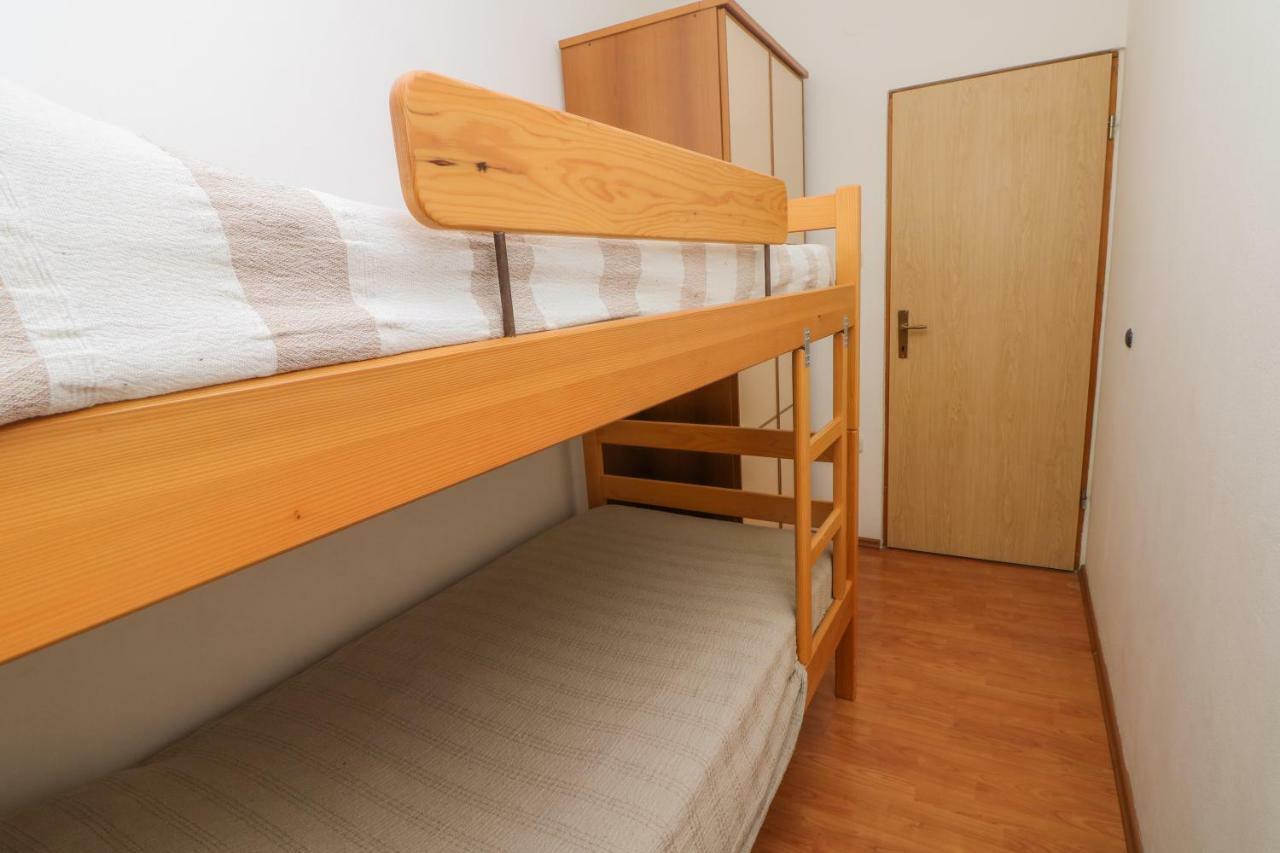 Apartments Ines バスカ エクステリア 写真