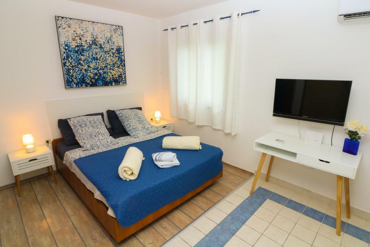 Apartments Ines バスカ エクステリア 写真
